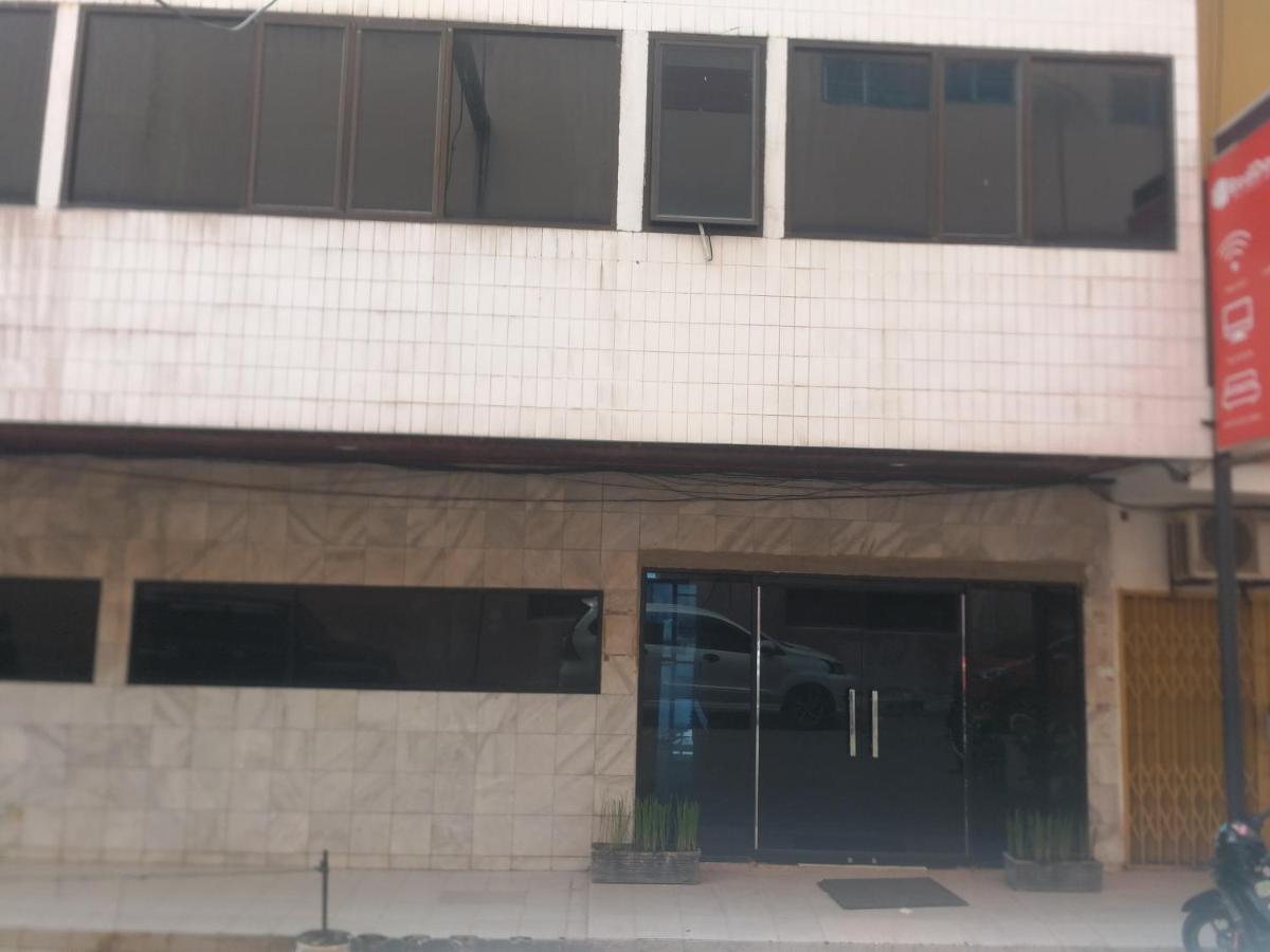Hotel Mayang Sari 1 Jambi Kültér fotó