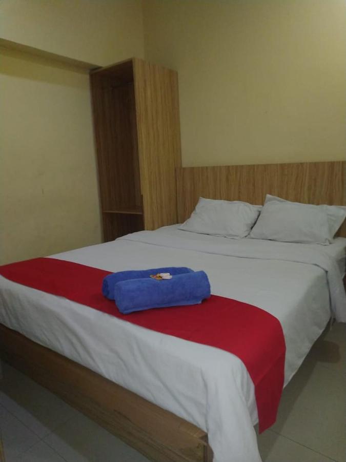 Hotel Mayang Sari 1 Jambi Kültér fotó