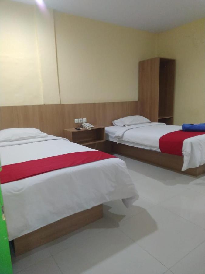 Hotel Mayang Sari 1 Jambi Kültér fotó
